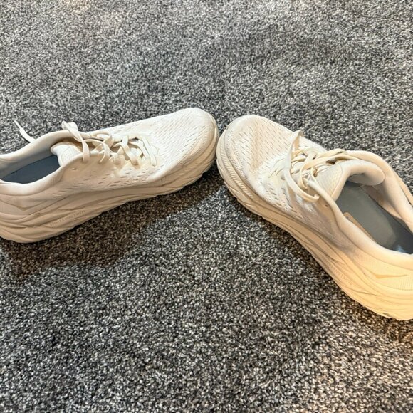 Hoka Clifton 8 - Cream color - Picture 2 of 7